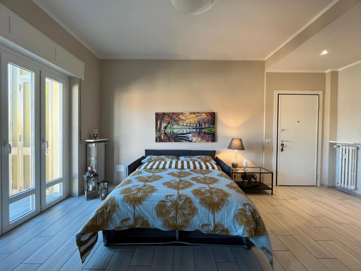Apartmán Garibaldi 46 Verbania Exteriér fotografie