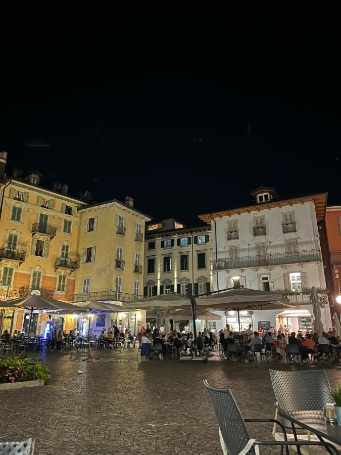 Apartmán Garibaldi 46 Verbania Exteriér fotografie